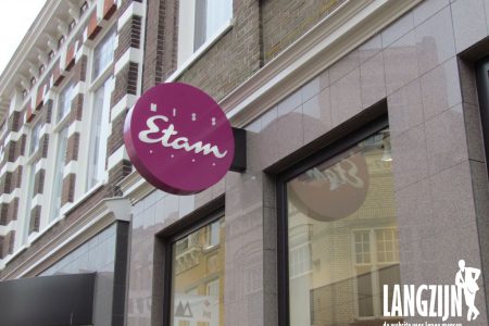 Miss Etam is terug