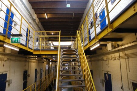 pykekroesadvies-jail-2405998_1280